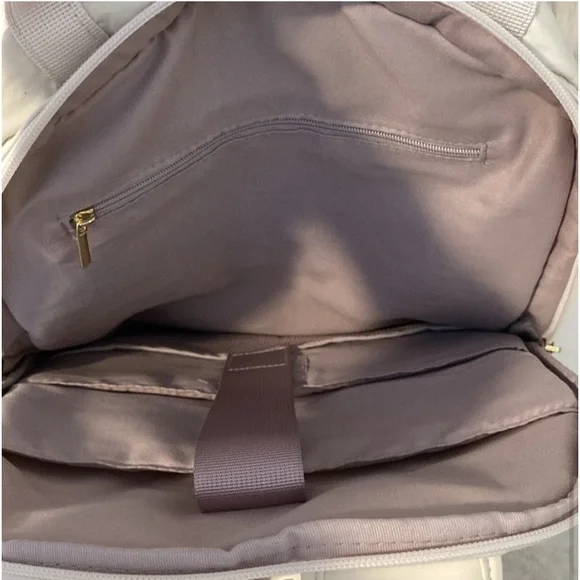 ISAAC MIZRAHI New York Tik Tok Viral Backpack| NWT| Cream Color - Picture 14 of 16